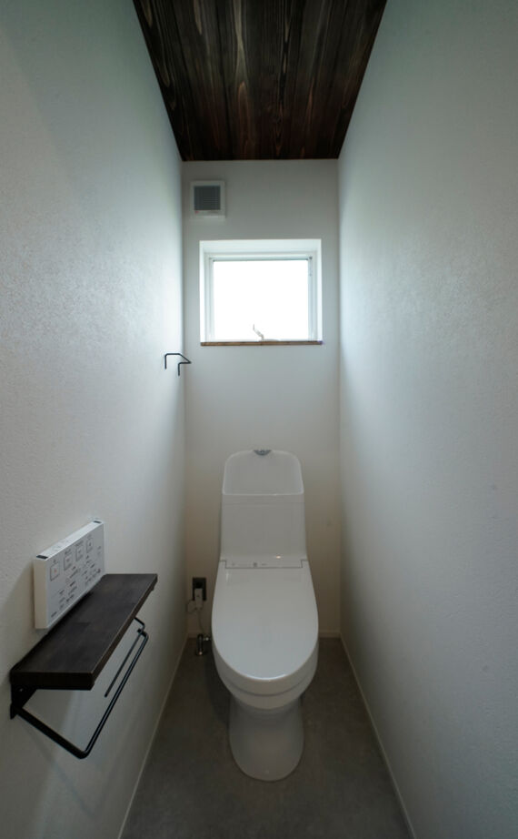 HOLOS HOME（ホロスホーム） 【豊田市｜平屋｜土間のあるリビング】アウトドア好きのヴィンテージフラットハウスの建築実例画像20