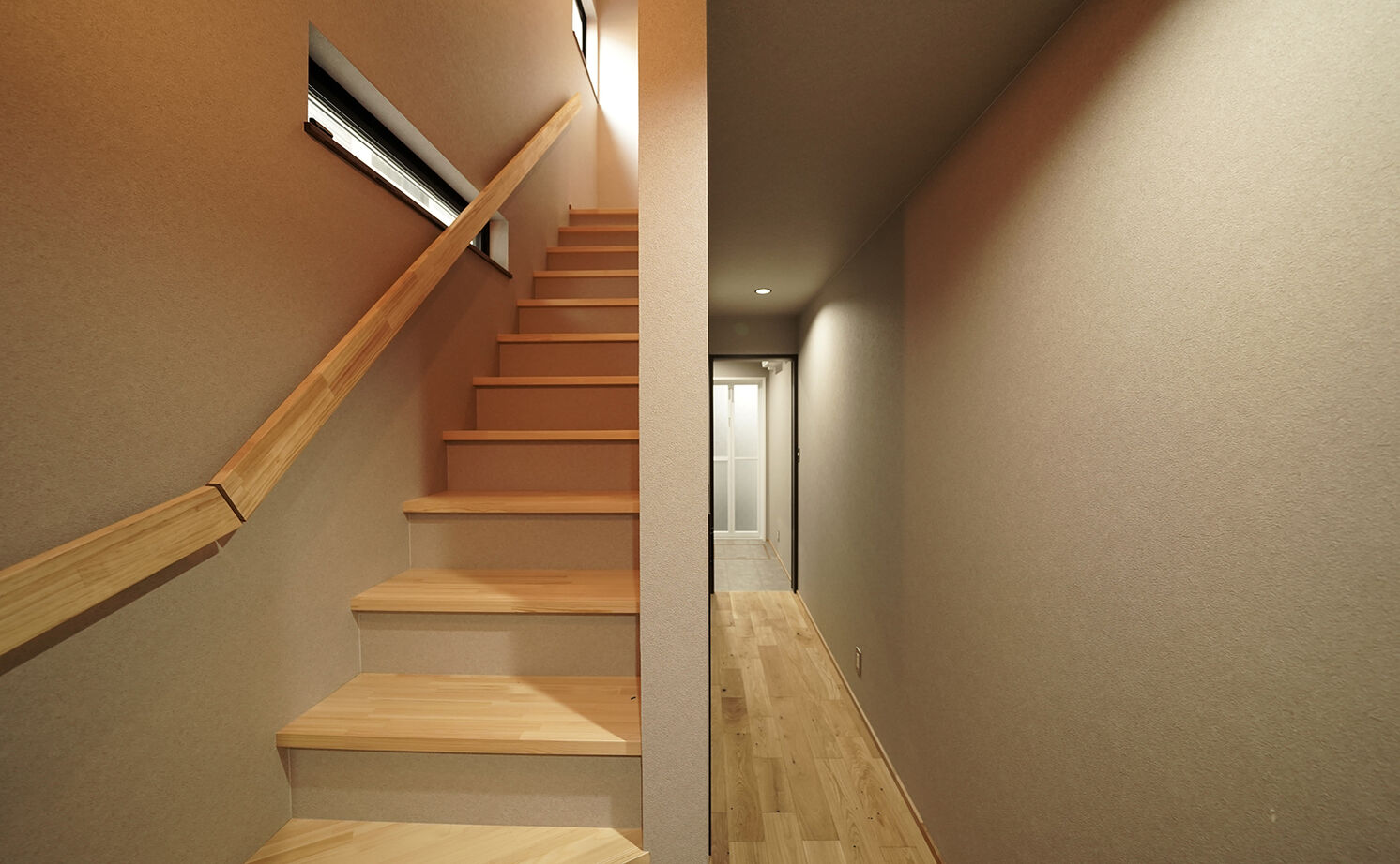 HOLOS HOME（ホロスホーム） 【豊明市｜ガチバイクガレージ｜男前スタイル】広々ガレージで趣味を思う存分満喫する家の建築実例画像16