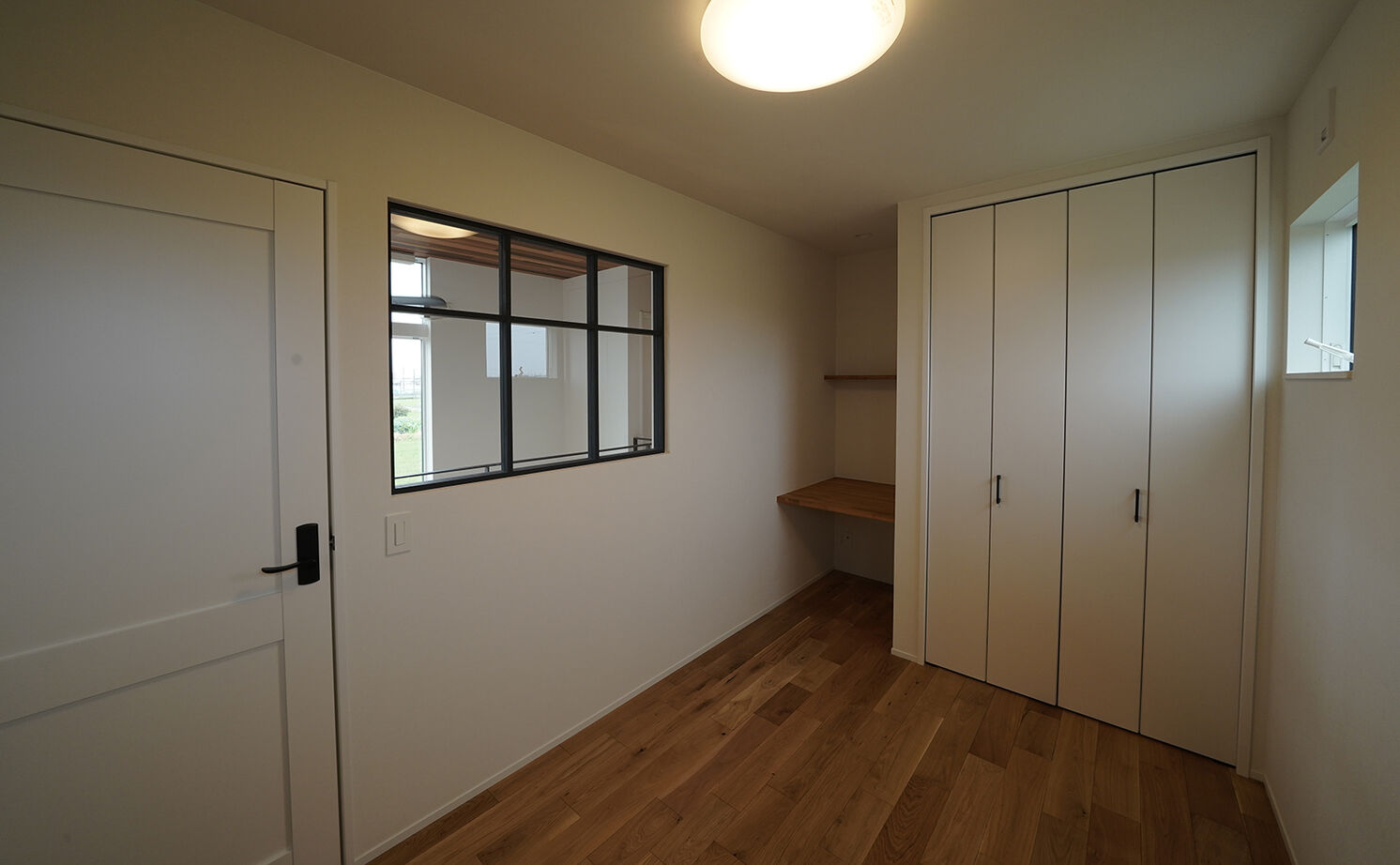 HOLOS HOME（ホロスホーム） 【安城市｜無垢素材｜ウッドデッキ】沖縄の風が吹き抜けるオーシャンリゾートスタイルハウスの建築実例画像19