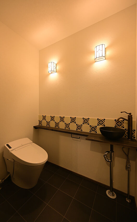 HOLOS HOME（ホロスホーム） 【知多郡｜サンルーム｜自然素材】シンプルな中に機能美が光る、ヨーロピアンスタイルが息づく家の建築実例画像14