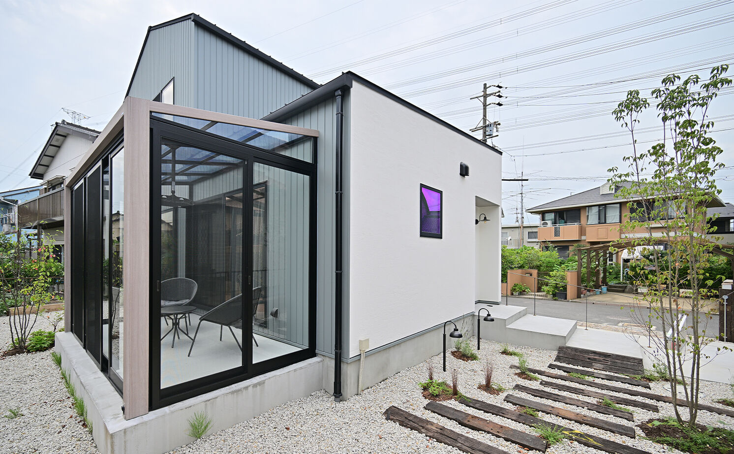 HOLOS HOME（ホロスホーム） 【知多郡｜サンルーム｜自然素材】シンプルな中に機能美が光る、ヨーロピアンスタイルが息づく家の建築実例画像19