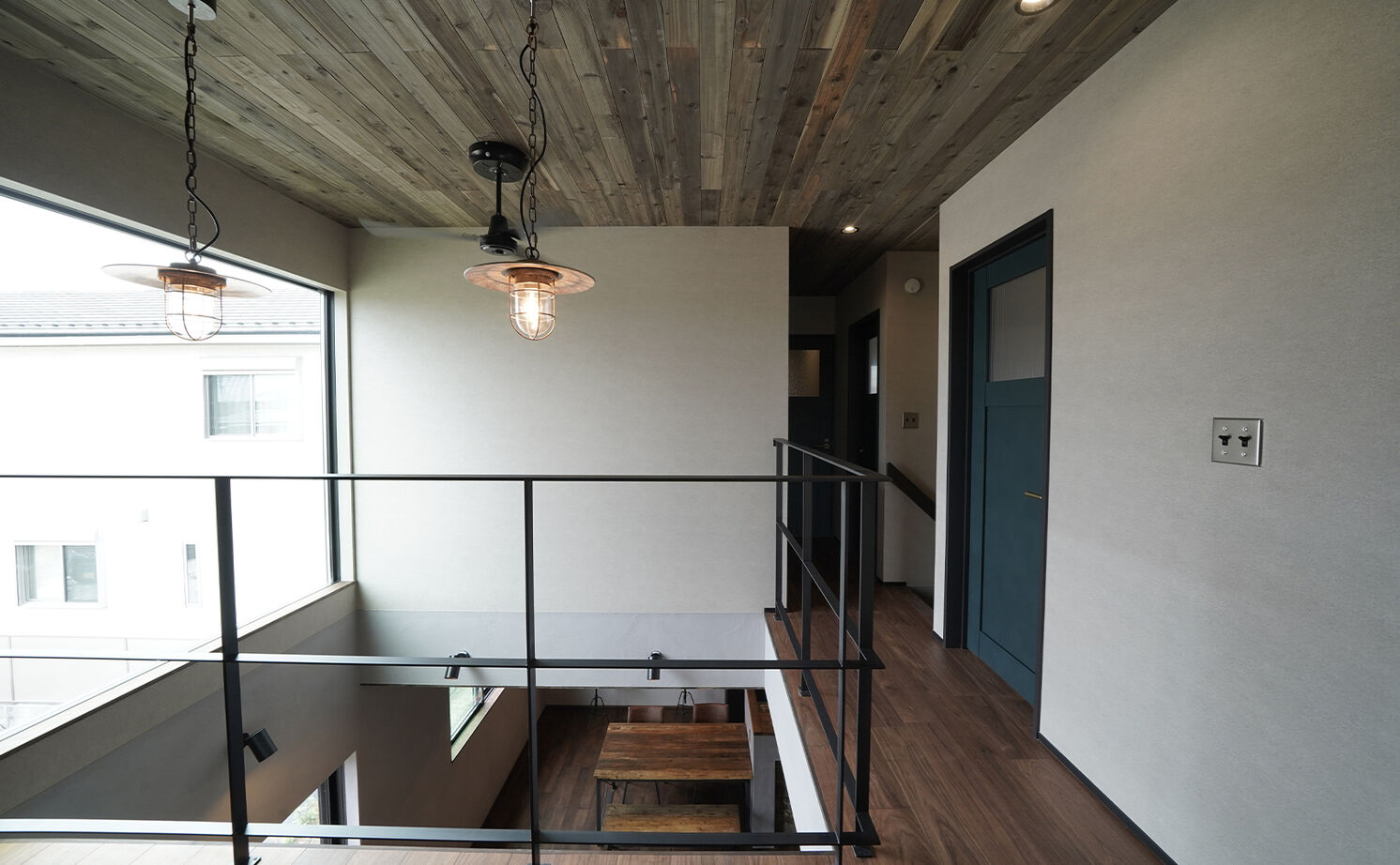 HOLOS HOME（ホロスホーム） 【西春日井郡｜レンガ貼り｜吹き抜け】時を重ねるごとに味わいを増す、ヴィンテージガレージハウスの建築実例画像9