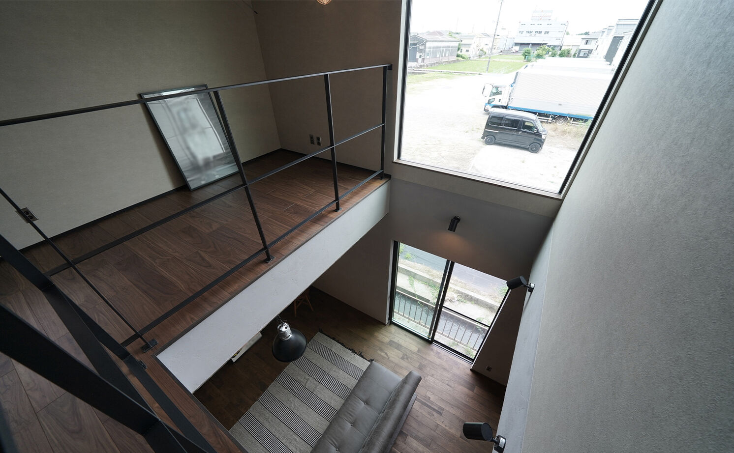 HOLOS HOME（ホロスホーム） 【西春日井郡｜レンガ貼り｜吹き抜け】時を重ねるごとに味わいを増す、ヴィンテージガレージハウスの建築実例画像10