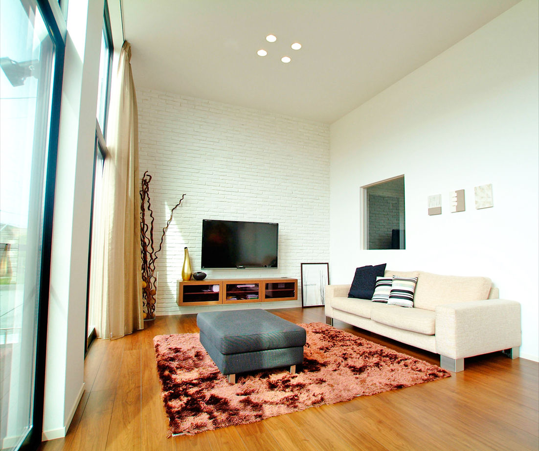 遊友建築工房 【神戸市/2000万円台/間取り図有】ガレージ上のウッドデッキにつながるLDK。光に満ちたリラックス空間の建築実例画像5