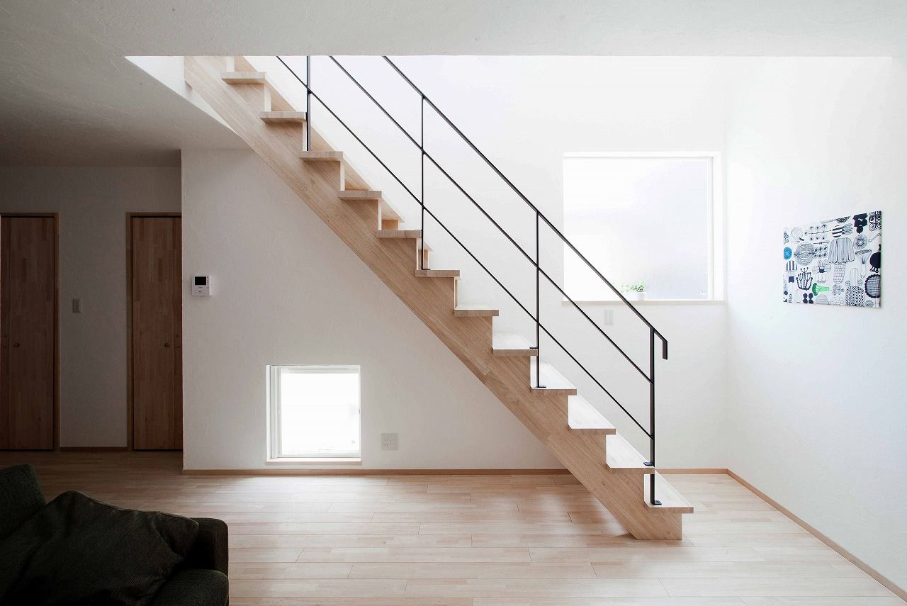 遊友建築工房 【尼崎市/1000万円台/20坪台/間取り図有】心地いい無垢床、漆喰壁。北欧インテリアの似合う狭小の家の建築実例画像4