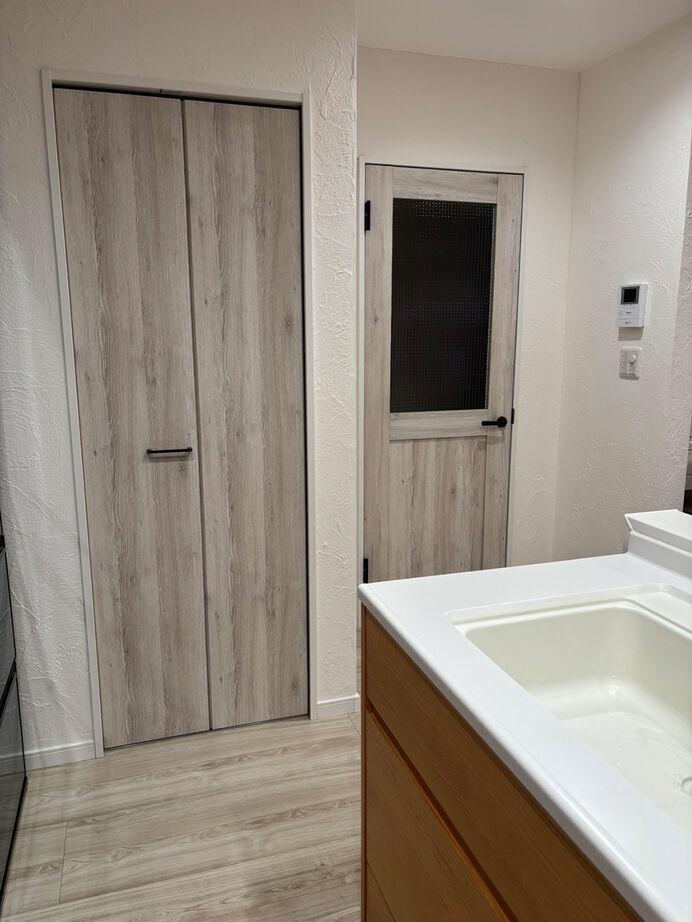 北条建設 【2000～2499万円/ナチュラルモダン】ビルトインガレージとルーフバルコニーのあるリゾートハウスの建築実例画像6