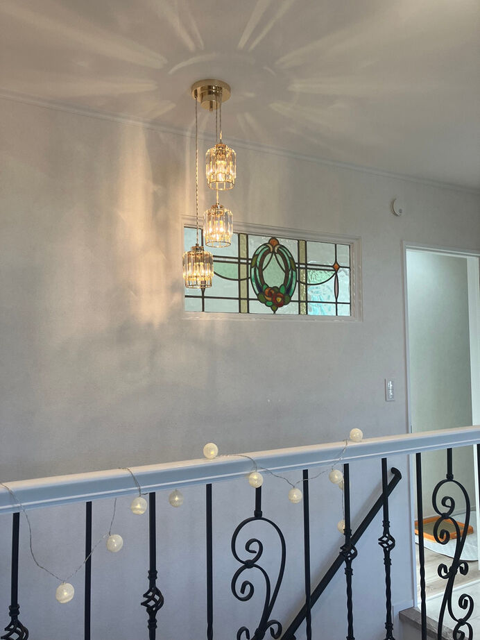 北条建設 【2500～2999万円/フレンチモダン】石貼りと塗り壁の外壁。お気に入りの家具でゲストをおもてなしの建築実例画像7