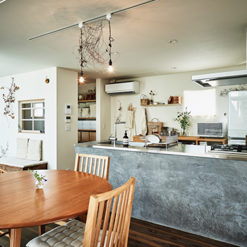 タカノホーム 【土間/吹き抜け】明るすぎず、暗すぎず。「ちょうどいい」が見つかる家の建築実例画像2