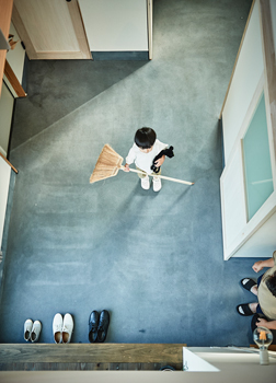 タカノホーム 【土間/吹き抜け】明るすぎず、暗すぎず。「ちょうどいい」が見つかる家の建築実例画像5