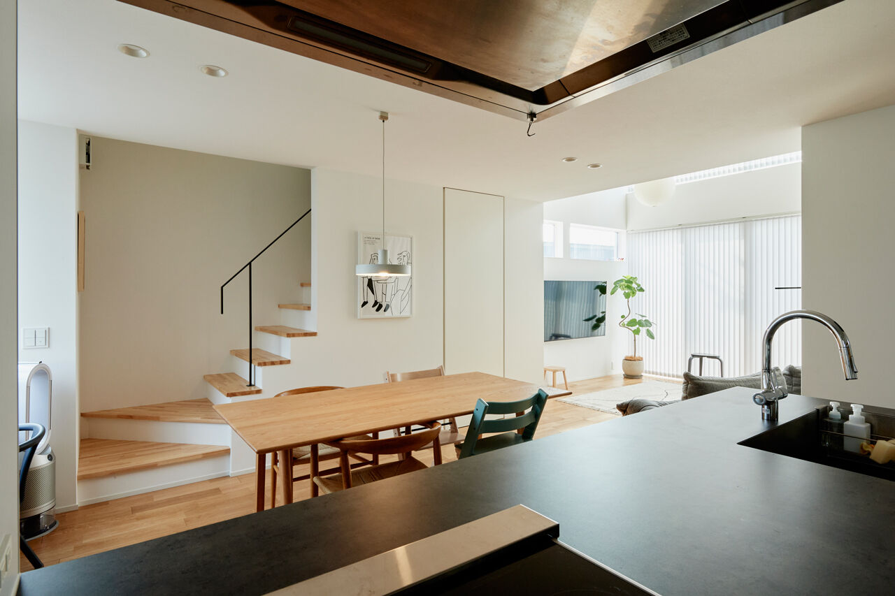 タカノホーム 【アートが映える、キャンバスのような家】空間に余白を設け、その時のアレンジを楽しめるの建築実例画像2