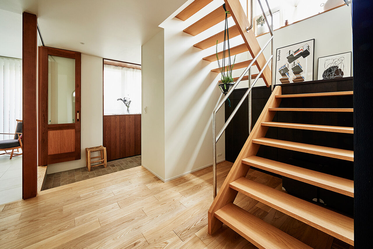 タカノホーム 【自然光が空間を包み込み、家族の物語を紡ぐ家】2階LDK・オーダーメイドキッチン、理想のくらしがここにの建築実例画像10