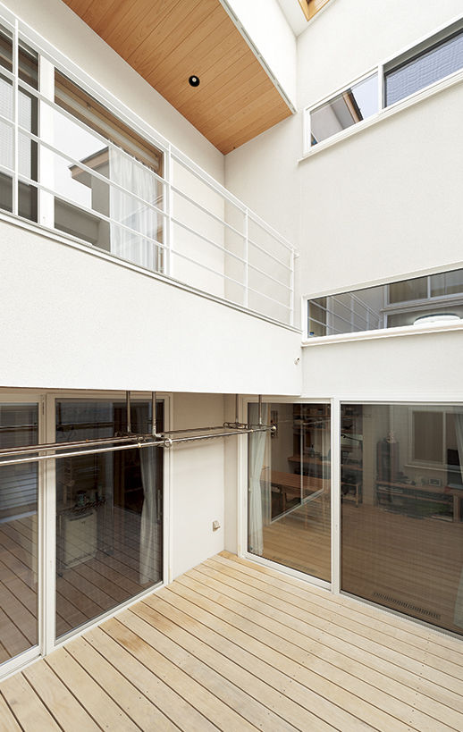 椎葉工務店 【2500万円‐3000万円】高気密高断熱にこだわった　中庭を囲んで暮らす桧の家の建築実例画像2