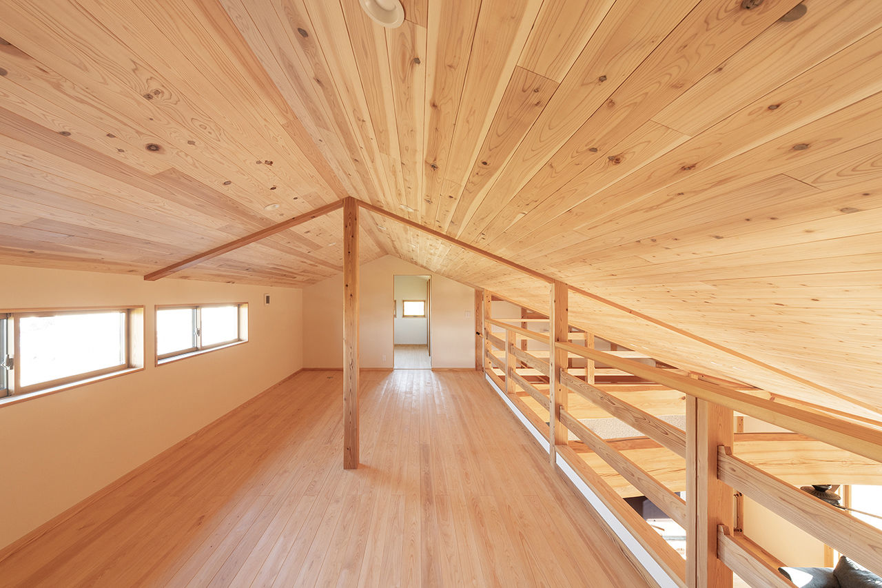 椎葉工務店 【大阪/平屋/3000万円台/子育て/間取り有】地松の梁、杉の天井、桧の床。表情豊かな木の平屋の建築実例画像9