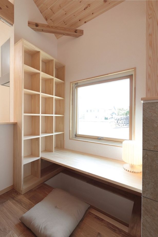 しのだ工務店 【平屋+α/2000万円台】自然に溶け込む心豊かな毎日を。薪ストーブと土間のあるの家の建築実例画像6