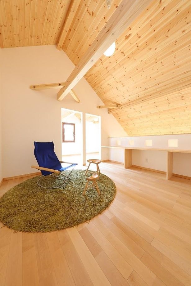 しのだ工務店 【2000万円台】絵本の世界への憧れをカタチに。漆喰の白壁とレンガ色の屋根、かわいいプロヴァンス風の家の建築実例画像5