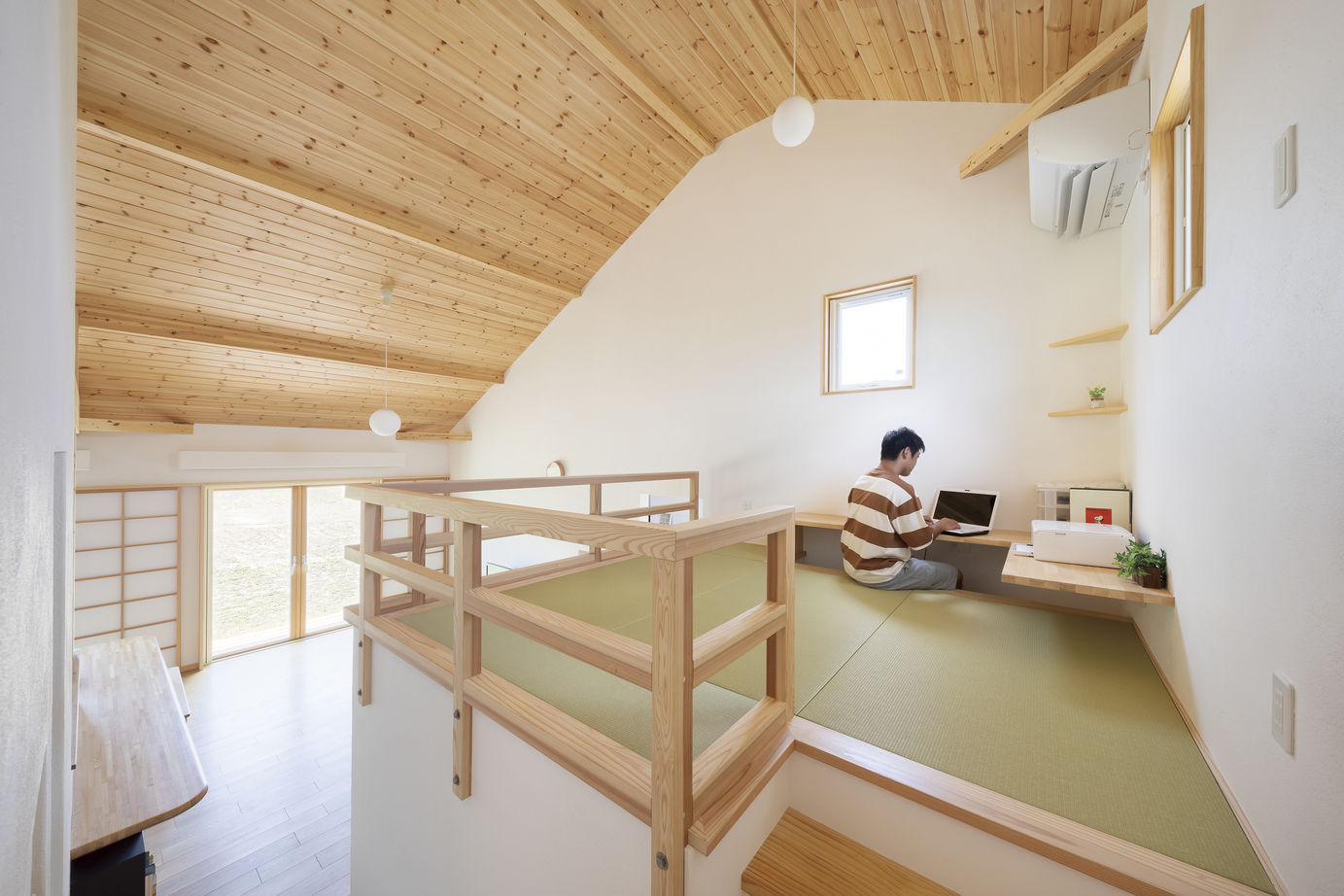 しのだ工務店 【2700万円台/平屋＋α】漆喰と木の質感に癒される。笑顔のアイデアで絆を育む家の建築実例画像9