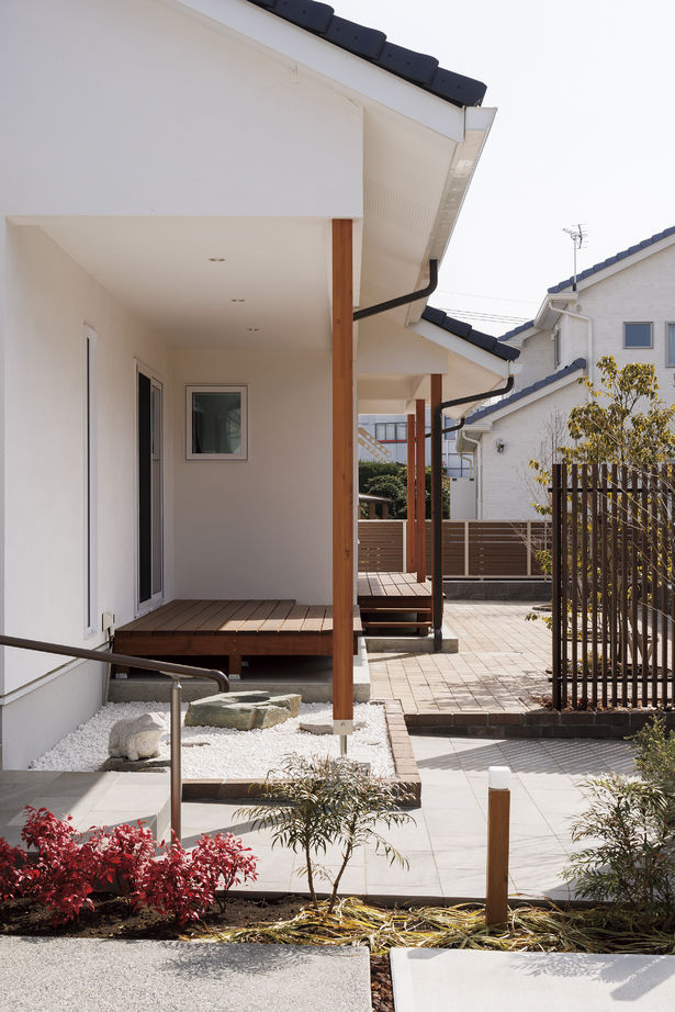 しのだ工務店 【3000万円台/平屋/インナーガレージ】要望＋αのプランで大満足の平屋暮らしの建築実例画像2