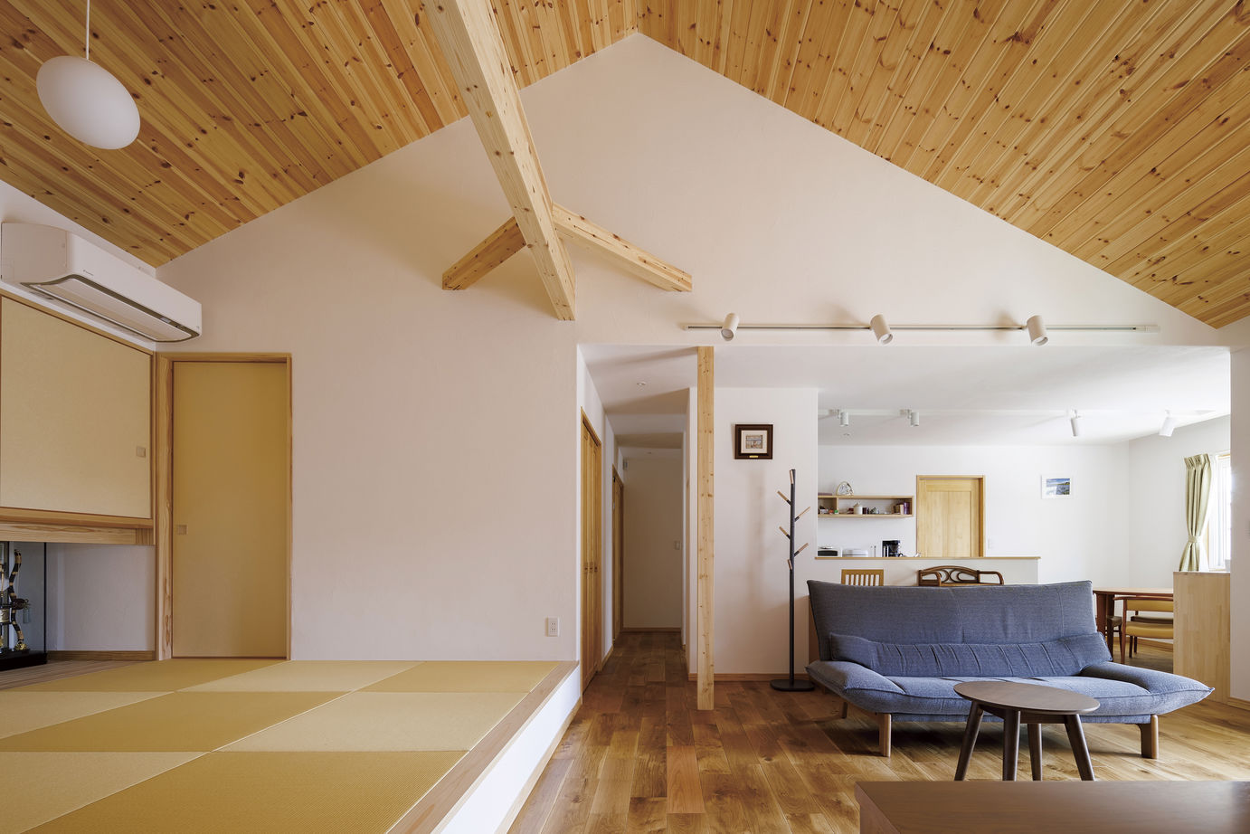 しのだ工務店 【3000万円台/平屋/インナーガレージ】要望＋αのプランで大満足の平屋暮らしの建築実例画像4