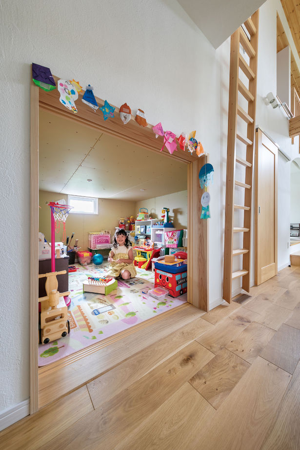 しのだ工務店 漆喰の魅力を随所で実感。家族がつながり、絆の深まる家の建築実例画像4