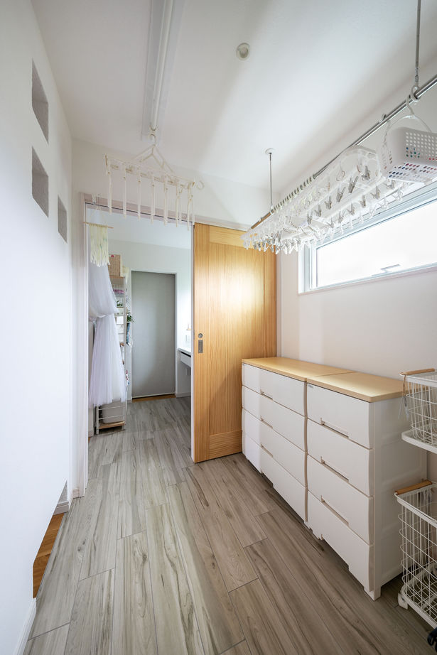 しのだ工務店 漆喰の魅力を随所で実感。家族がつながり、絆の深まる家の建築実例画像5