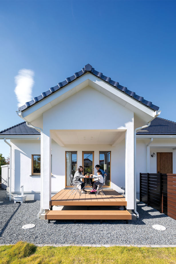 しのだ工務店 良いものを長く大切にしたい。 夫妻が選んだ漆喰・無垢材の家の建築実例画像6