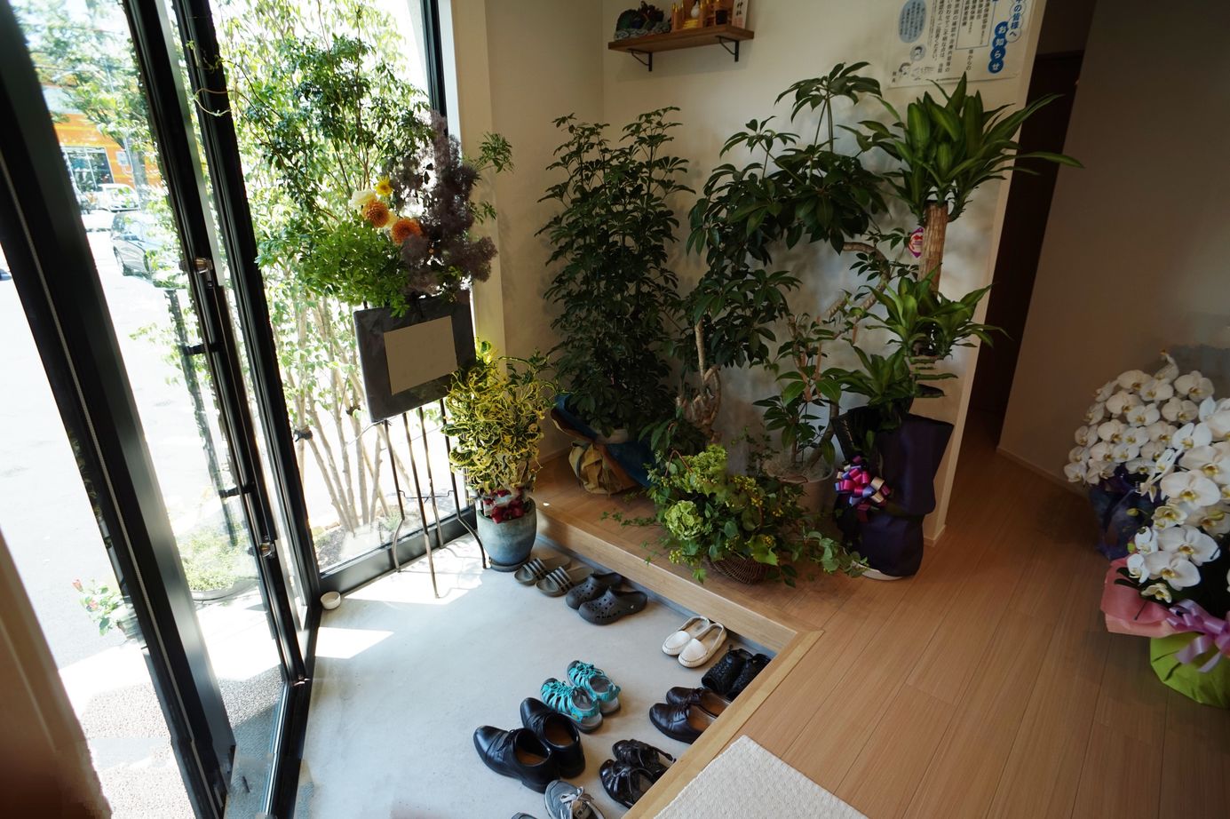 マイホームタナカ オシャレカッコイイ店舗併用住宅の建築実例画像4