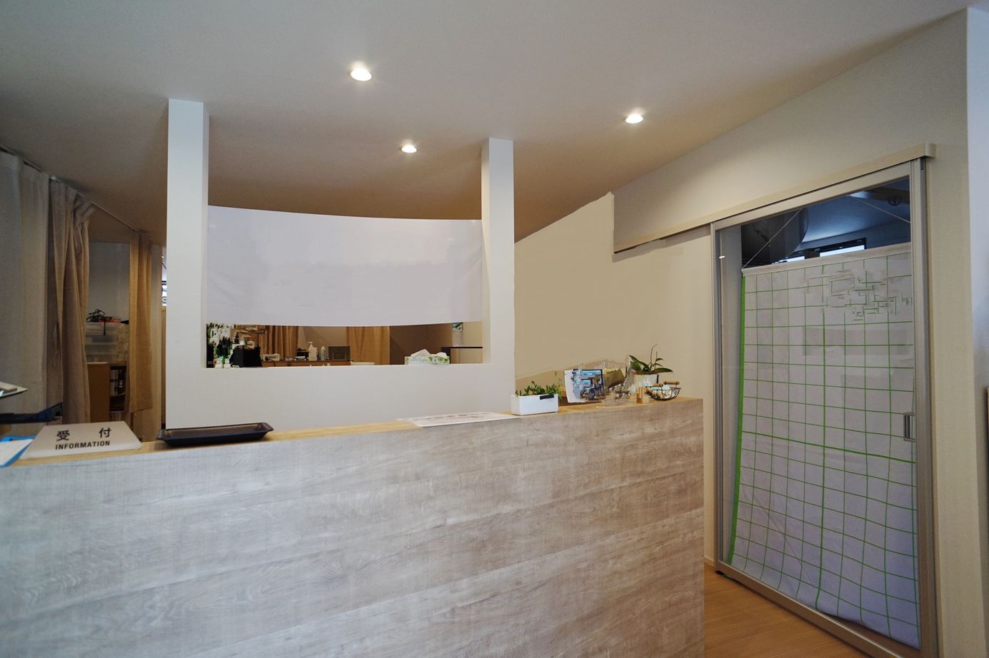 マイホームタナカ オシャレカッコイイ店舗併用住宅の建築実例画像7