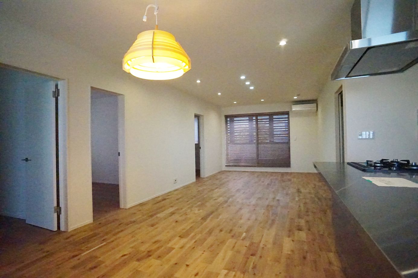 マイホームタナカ オシャレカッコイイ店舗併用住宅の建築実例画像8