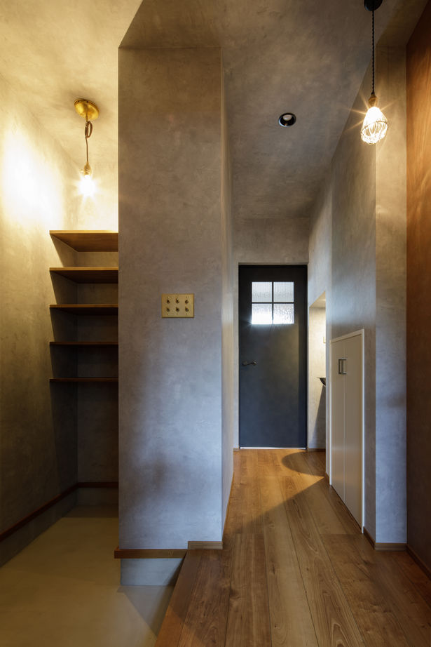 マイホームタナカ 家族の生活動線と収納力が両立したインダストリアルハウスの建築実例画像4