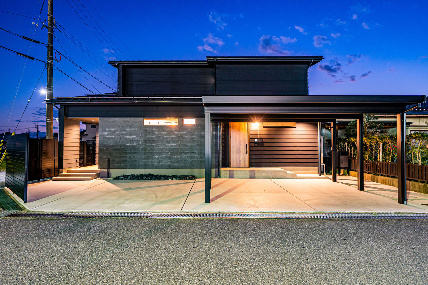 マイホームタナカ 家族の生活動線と収納力が両立したインダストリアルハウスの建築実例画像7