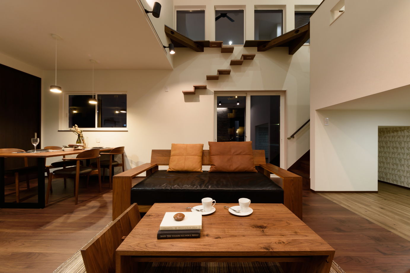 マイホームタナカ 「愛猫との暮らしをデザインする家づくり」×「家事動線を繋ぐインナーガレージの家」の建築実例画像7