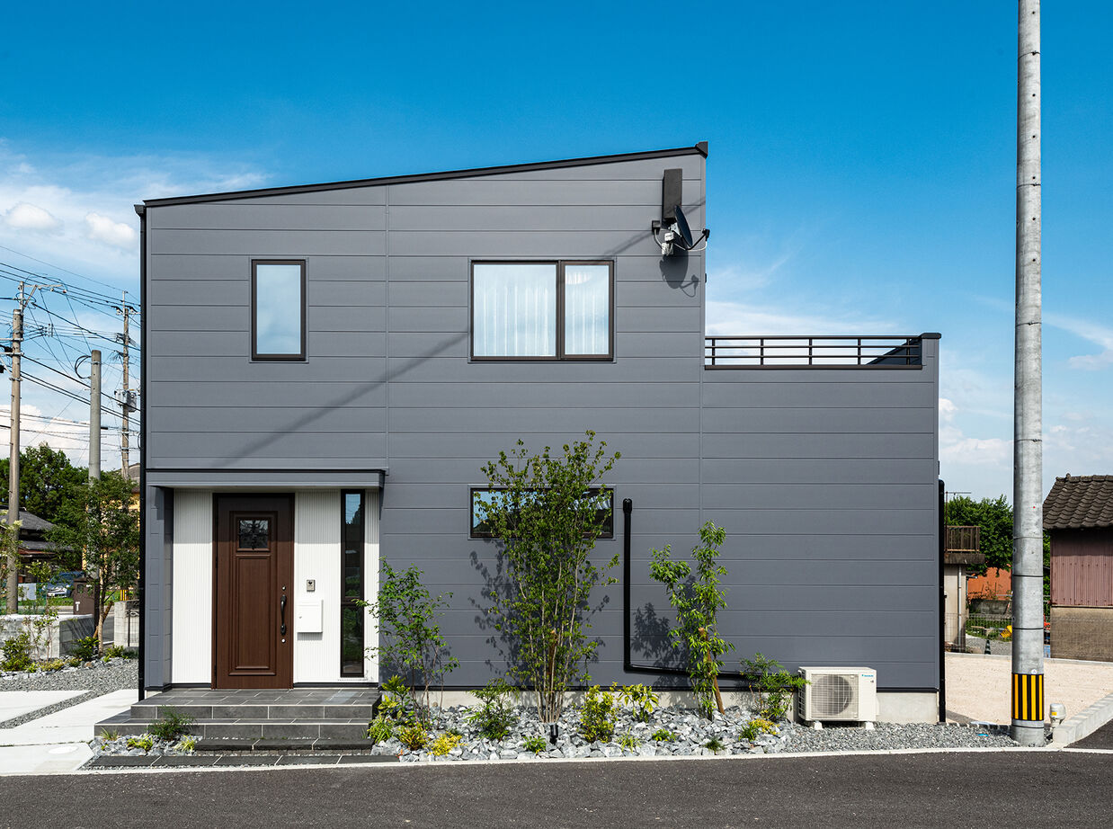 ジブンハウス 【1000万円～1499万円／4LDK／1階和室あり／家事動線／収納充実】肩肘はらないシンプルハウスの建築実例画像2