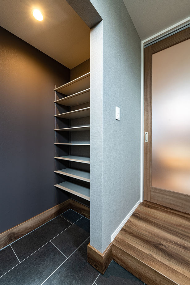 ジブンハウス 【1000万円～1499万円／4LDK／1階和室あり／家事動線／収納充実】肩肘はらないシンプルハウスの建築実例画像3