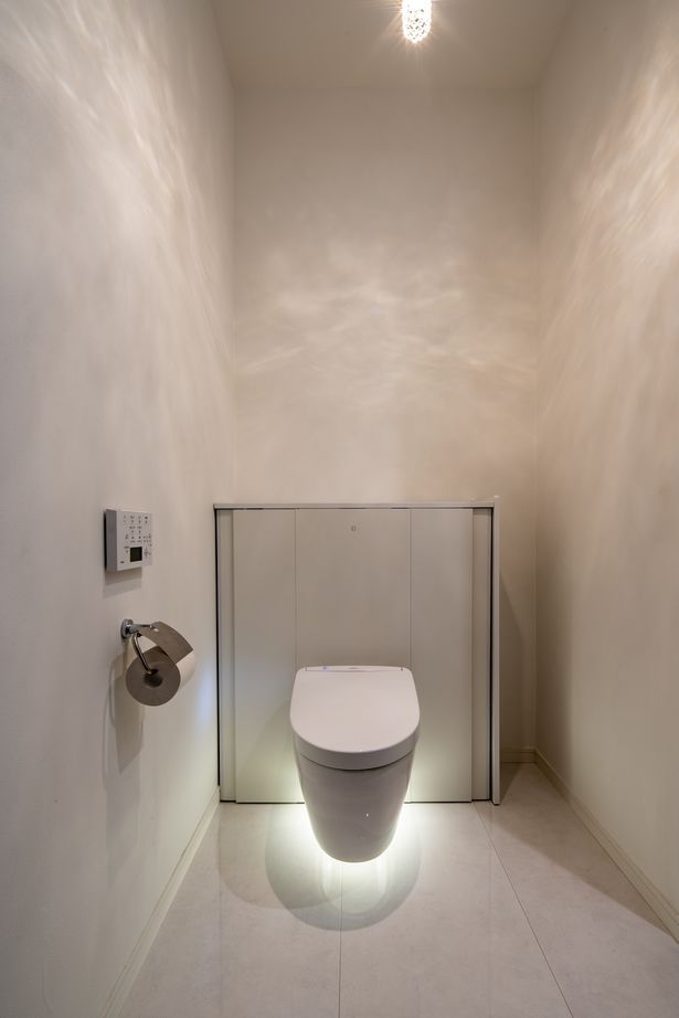 スマトチ <甲斐市｜小屋裏収納｜4人家族>外壁も室内も塗り壁で仕上げた和モダンデザインの平屋の建築実例画像8