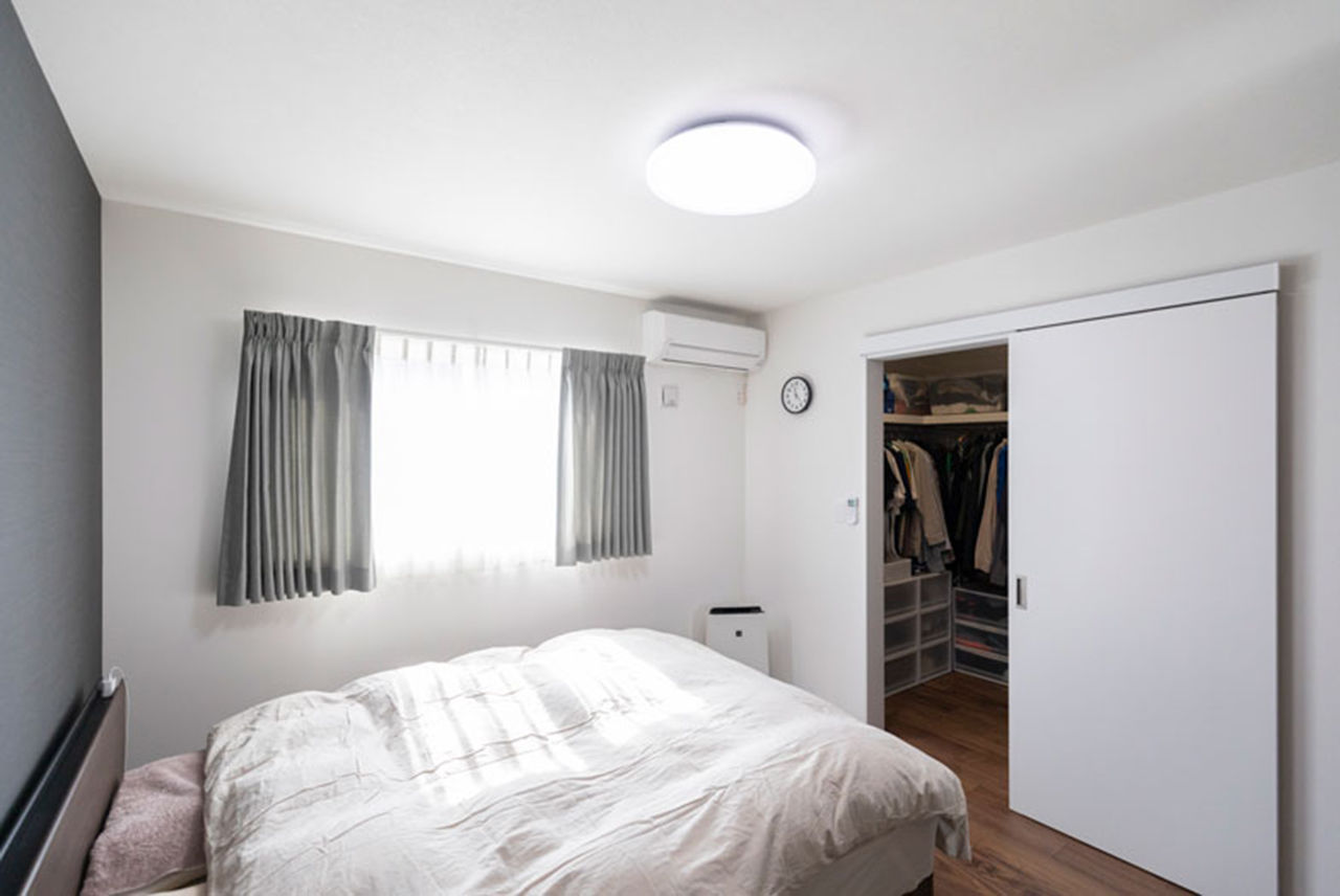 東栄住宅（YUTO-IE） 【延床35坪／間取図有】予算にメリハリをつけ、最も長い時間を過ごすLDKを最大限に広く明るく!の建築実例画像8