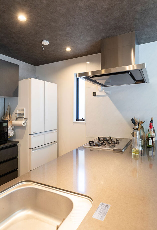 東栄住宅（YUTO-IE） 【延床31.8坪／家事動線／収納／間取図】自分たちのライフスタイルに合わせ、使いやすさにこだわった住まいの建築実例画像5