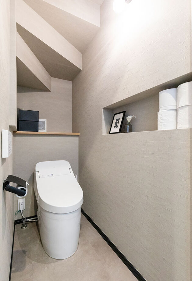 東栄住宅（YUTO-IE） 【延床31.8坪／家事動線／収納／間取図】自分たちのライフスタイルに合わせ、使いやすさにこだわった住まいの建築実例画像17