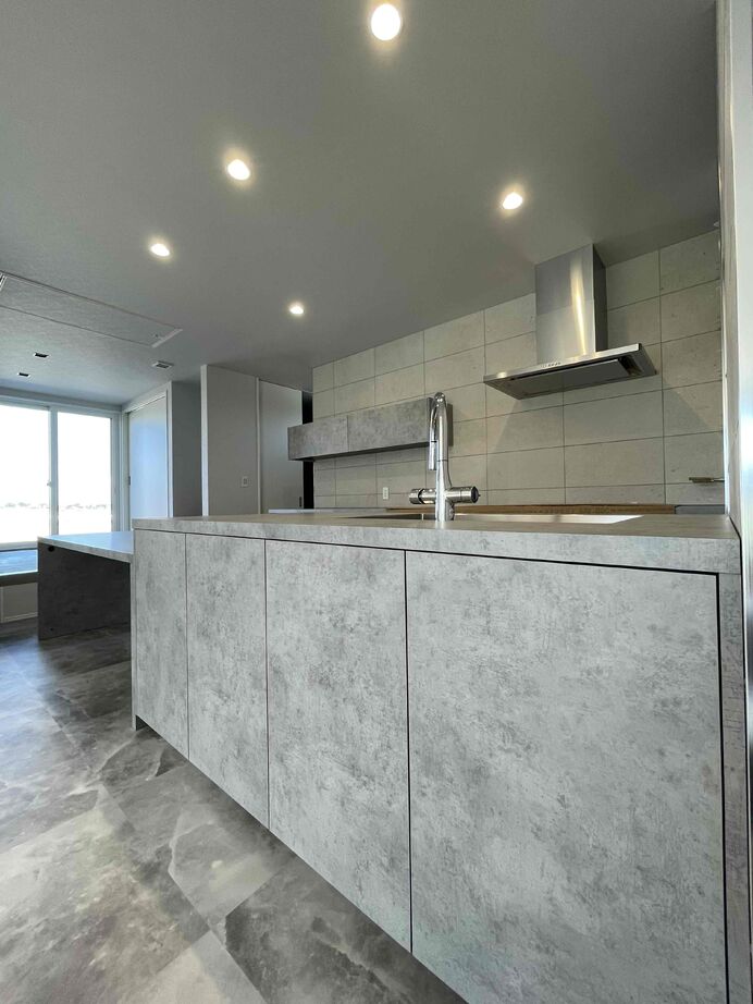 溝田建築設計 洗練されたデザインが魅力！モノトーンでまとめた上質な空間で暮らすの建築実例画像8