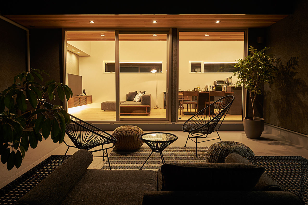 ハウスデザイン建築設計事務所 【3000～3499万円／天童市／2階リビング／ルーフバルコニー】家族と車との暮らしを楽しむインナーガレージの建築実例画像2