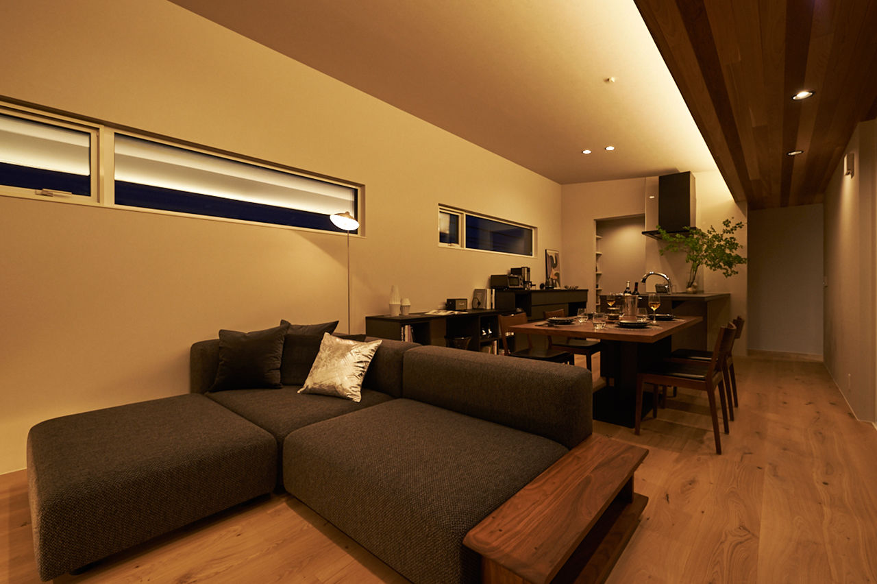 ハウスデザイン建築設計事務所 【3000～3499万円／天童市／2階リビング／ルーフバルコニー】家族と車との暮らしを楽しむインナーガレージの建築実例画像3