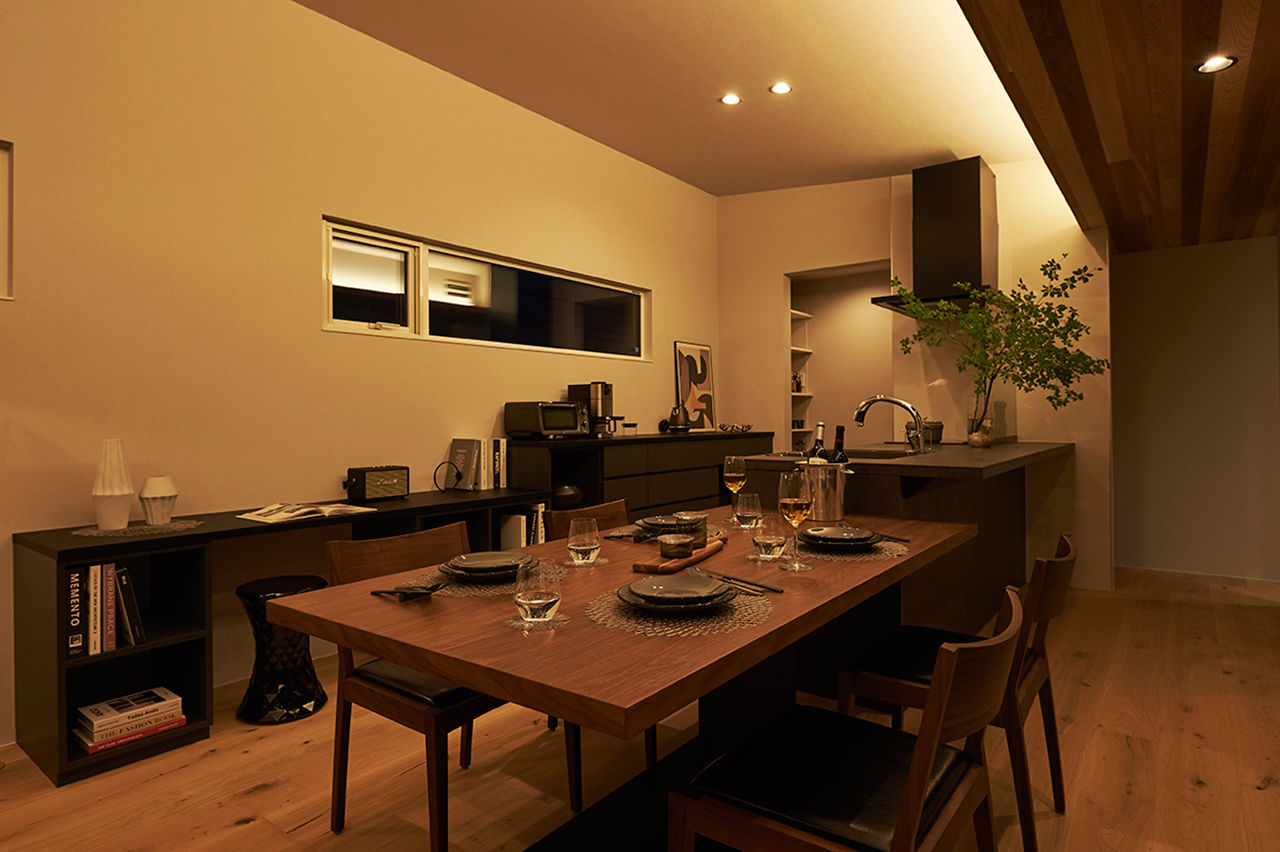 ハウスデザイン建築設計事務所 【3000～3499万円／天童市／2階リビング／ルーフバルコニー】家族と車との暮らしを楽しむインナーガレージの建築実例画像4