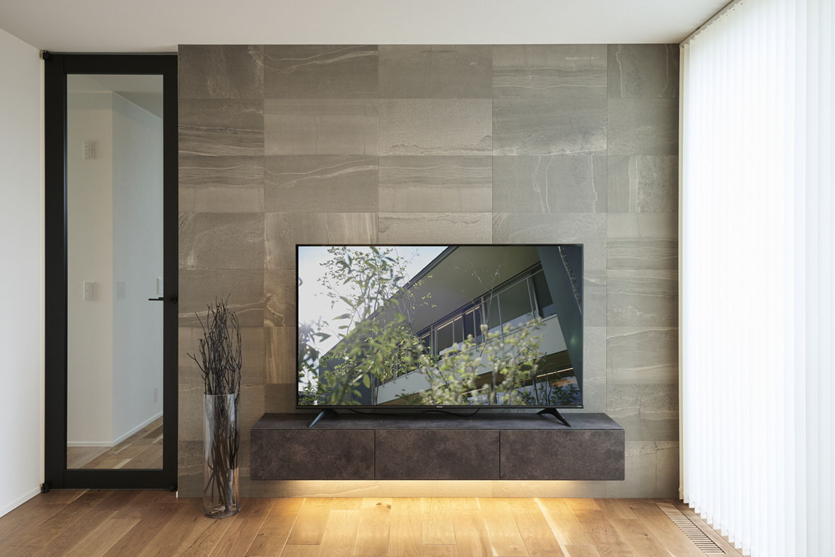 ハウスデザイン建築設計事務所 【2500～2999万円／天童市／家事ラク動線】中庭を囲むグレーモダンの建築実例画像4