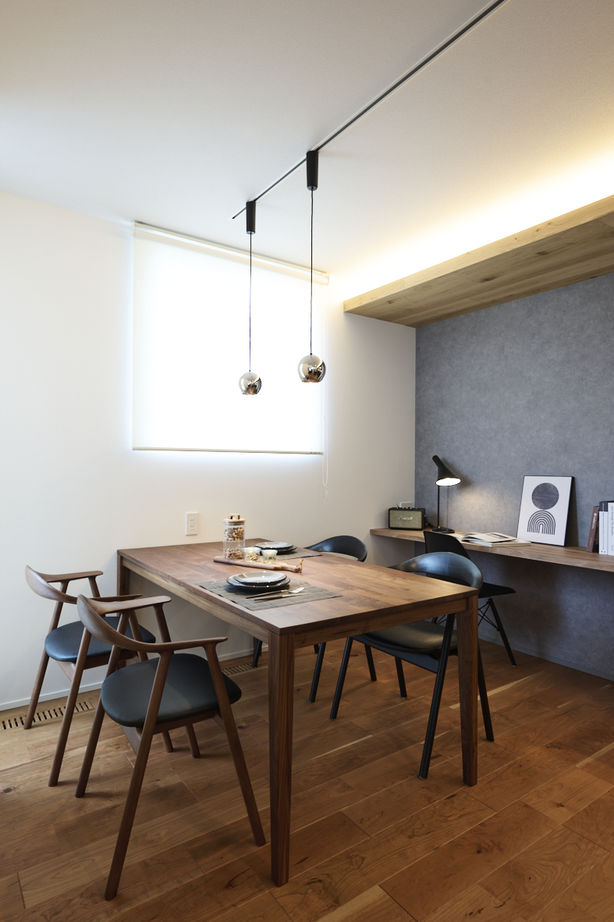 ハウスデザイン建築設計事務所 【2500～2999万円／天童市／家事ラク動線】中庭を囲むグレーモダンの建築実例画像5