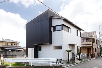 協栄ホーム　奈良店 【33坪1000万円台】香芝市で実現！玄関から水まわりへ直結する、子どもやペットにうれしい動線※間取りありの建築実例画像8