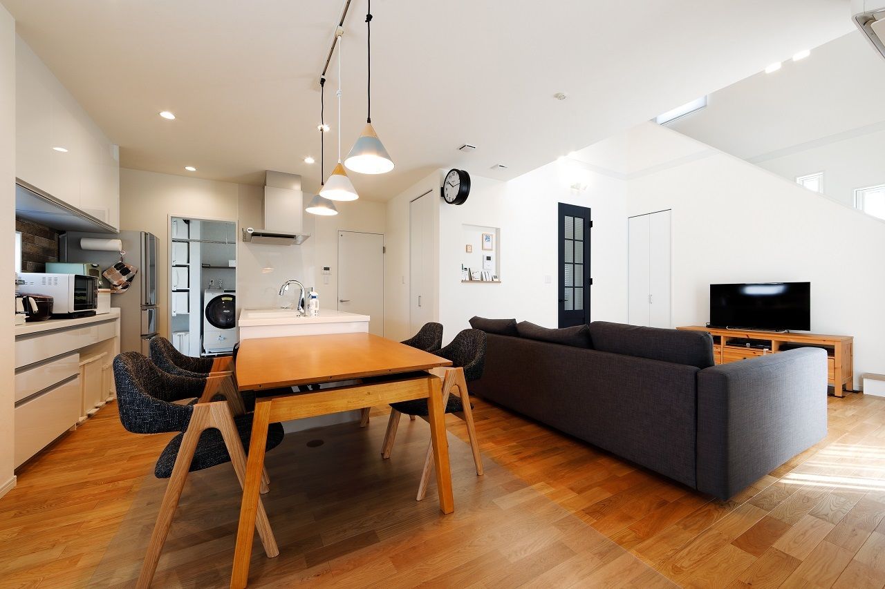 協栄ホーム　奈良店 【施工床面積43.24坪2000万円台】信頼できる地元の会社で、性能にも間取りにもこだわって　※間取りありの建築実例画像2