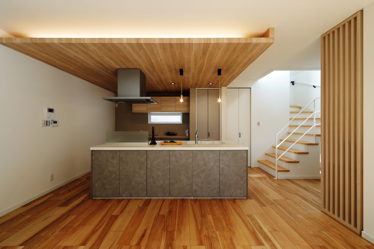 協栄ホーム　奈良店 【奈良県北葛城郡】やさしい雰囲気のデザインがお気に入り。大人可愛いオーセンティックな家の建築実例画像2