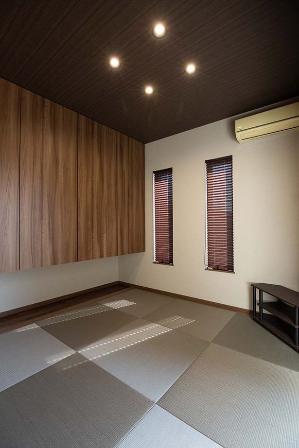 谷川建設 【無垢材／吹き抜け／ビルトインガレージ】自由設計で手に入れた”おひとりさま”マイホームの建築実例画像5