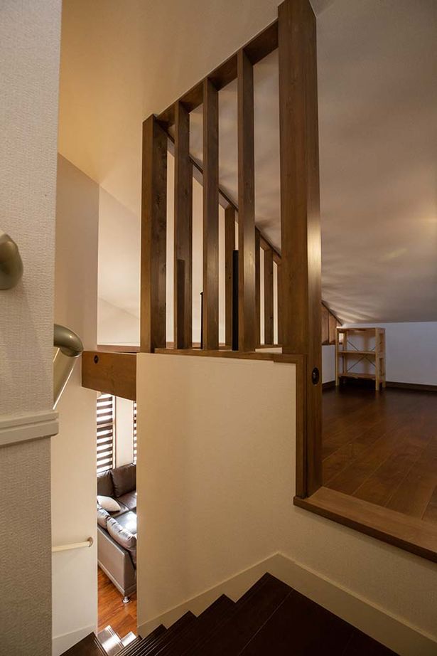 谷川建設 【無垢材／吹き抜け／ビルトインガレージ】自由設計で手に入れた”おひとりさま”マイホームの建築実例画像10