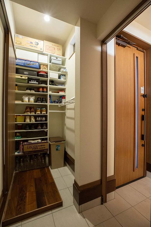 谷川建設 【無垢材／吹き抜け／ビルトインガレージ】自由設計で手に入れた”おひとりさま”マイホームの建築実例画像15