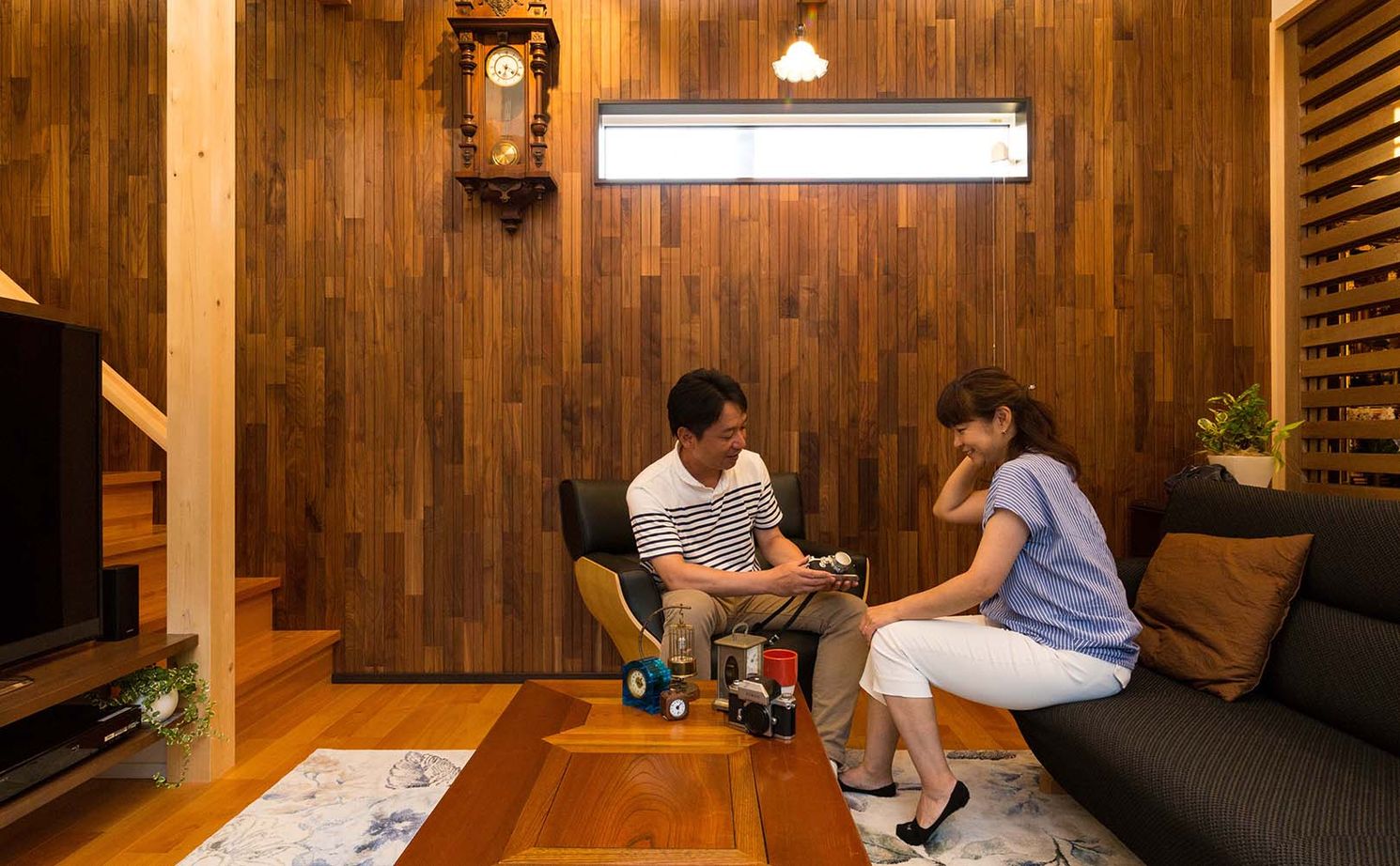 谷川建設 【無垢材／吹き抜け／中庭】至るところに木のぬくもりと巧みな技が光る「ロの字型」の家の建築実例画像20